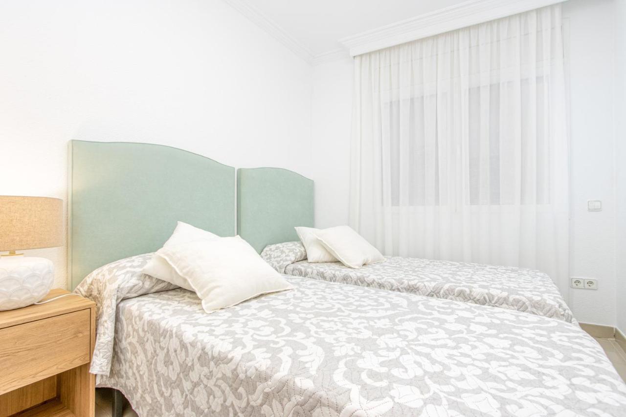 Badia De 1 New Appartement Roses